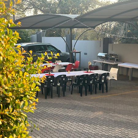 Aqua Stone Guest House Mbombela Ngoại thất bức ảnh