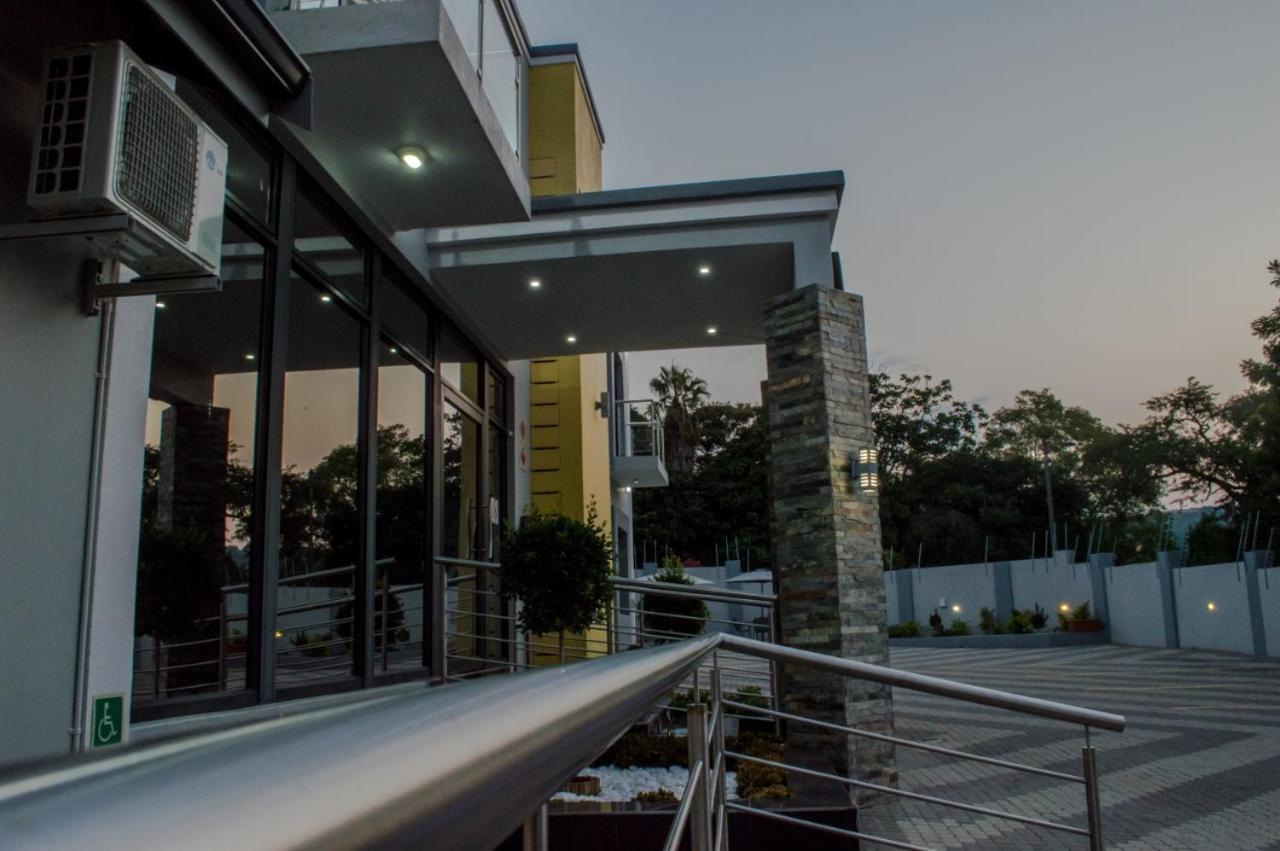 Aqua Stone Guest House Mbombela Ngoại thất bức ảnh