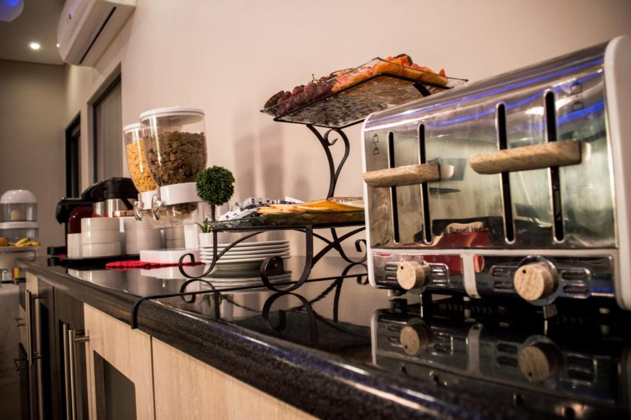 Aqua Stone Guest House Mbombela Ngoại thất bức ảnh