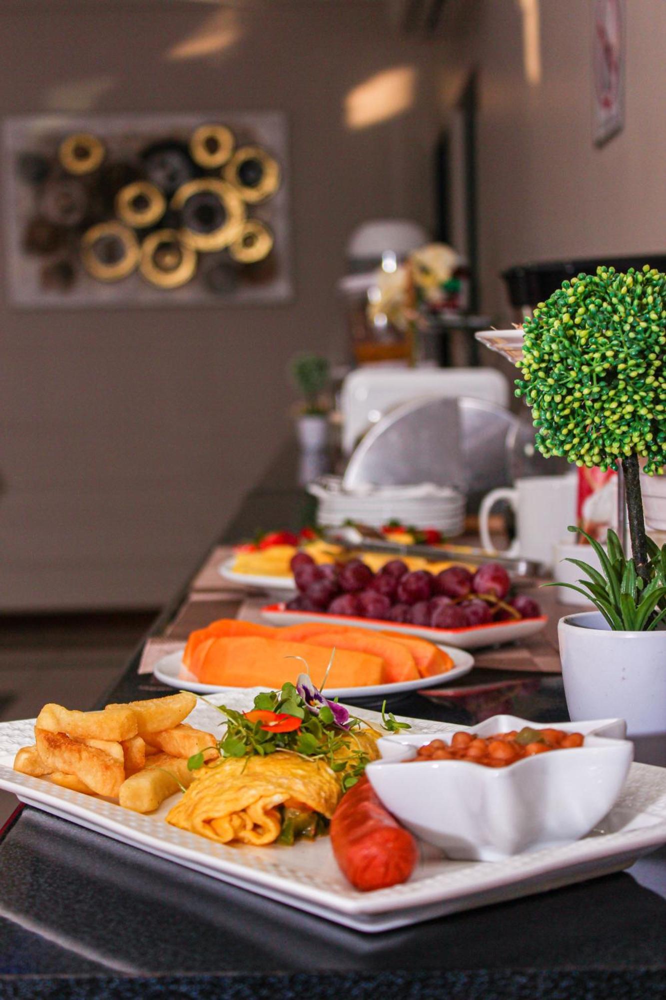Aqua Stone Guest House Mbombela Ngoại thất bức ảnh