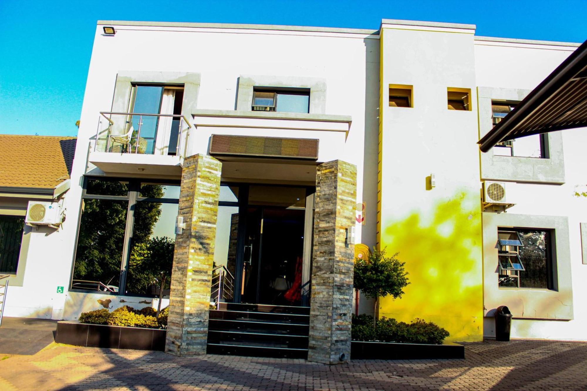 Aqua Stone Guest House Mbombela Ngoại thất bức ảnh